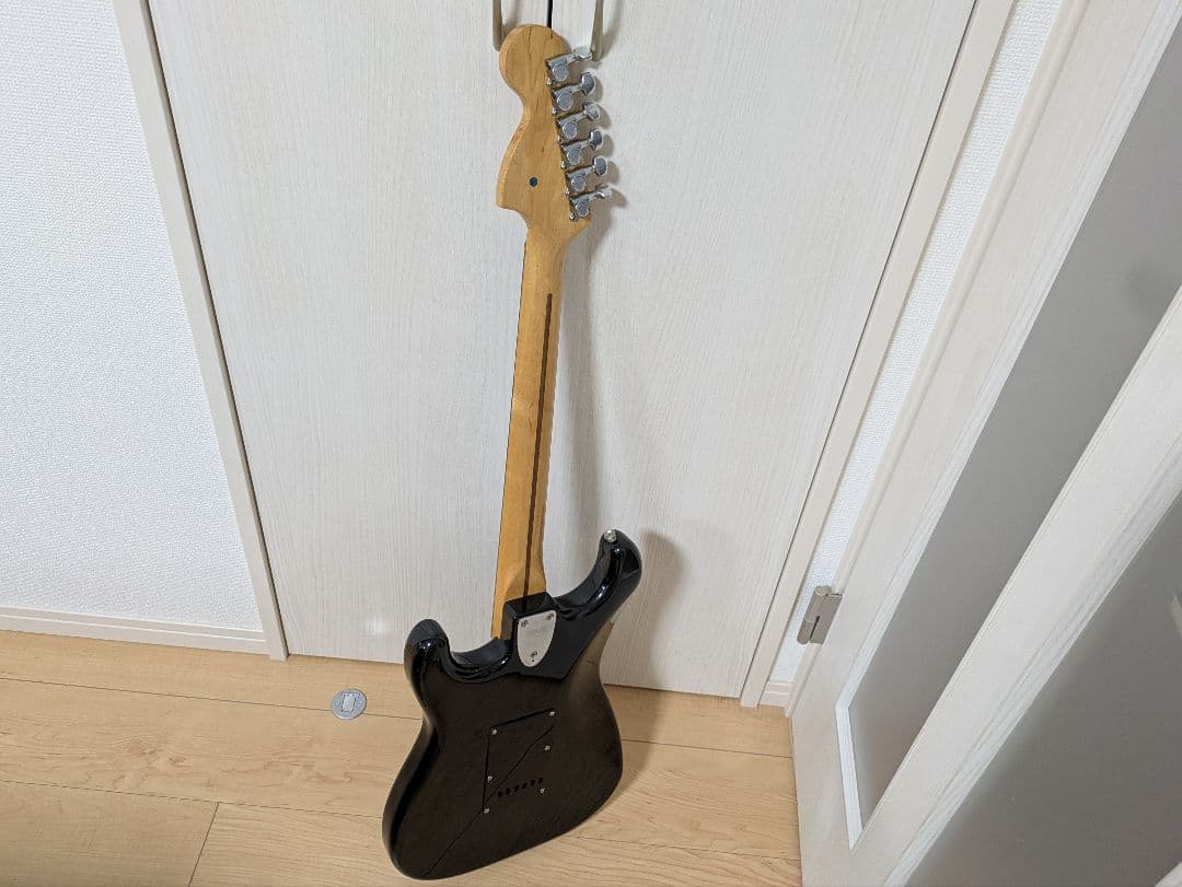 Squier Stratocaster ブラック ソフトケース付 フェンダー