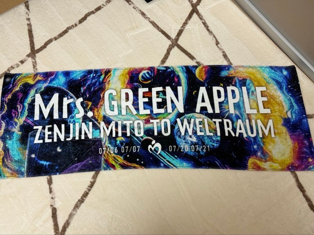 Mrs. GREEN APPLE ゼンジン未到とヴェルトラウム タオル - メルカリ