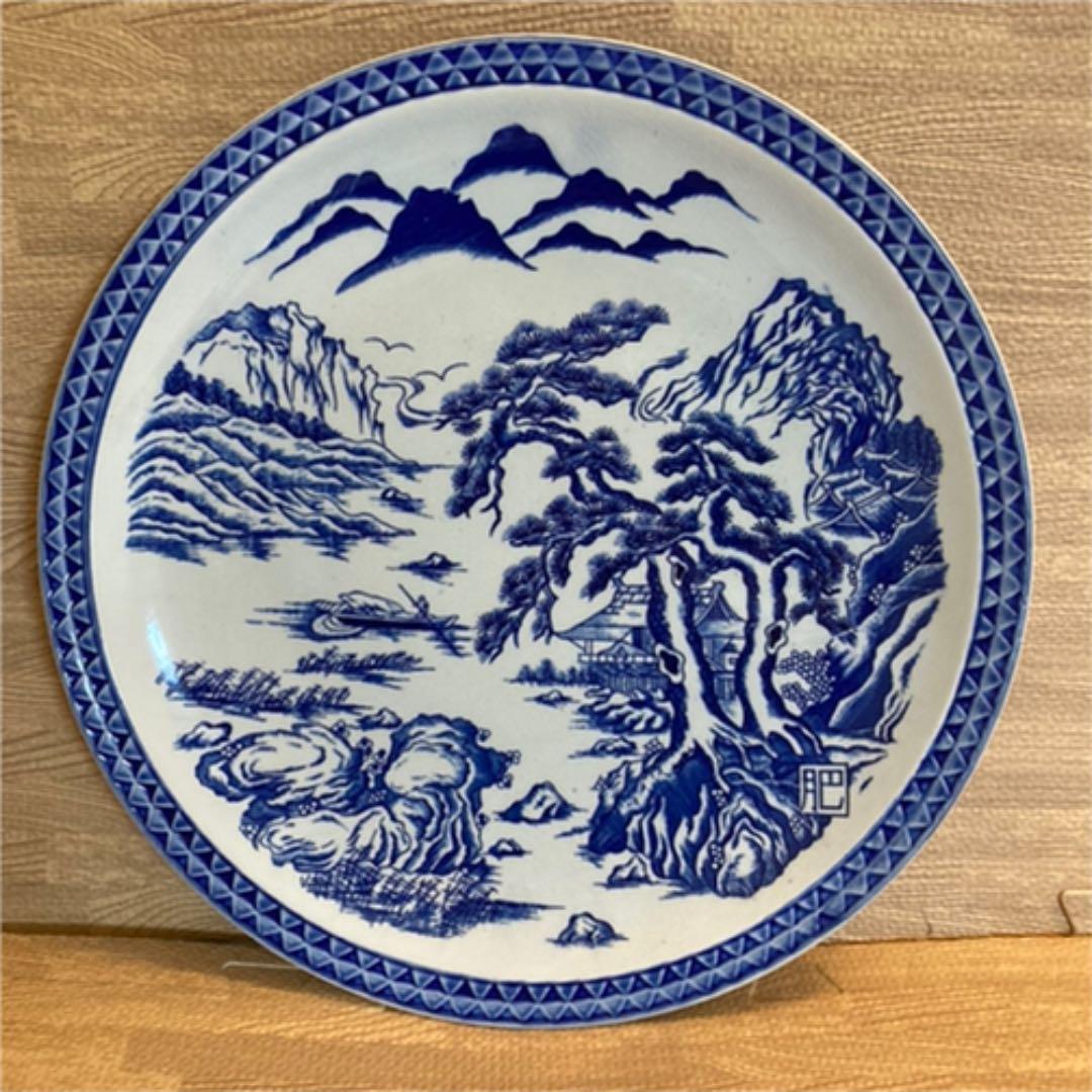 伊万里焼？有田焼？のお皿 山水画大皿 37センチ大皿 - メルカリ