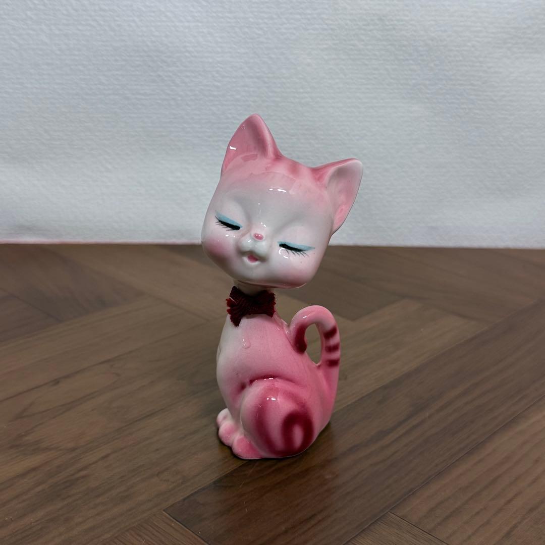 陶器製 ピンク 猫 置物 昭和 レトロ ポップ ファンシー 当時物 お座り