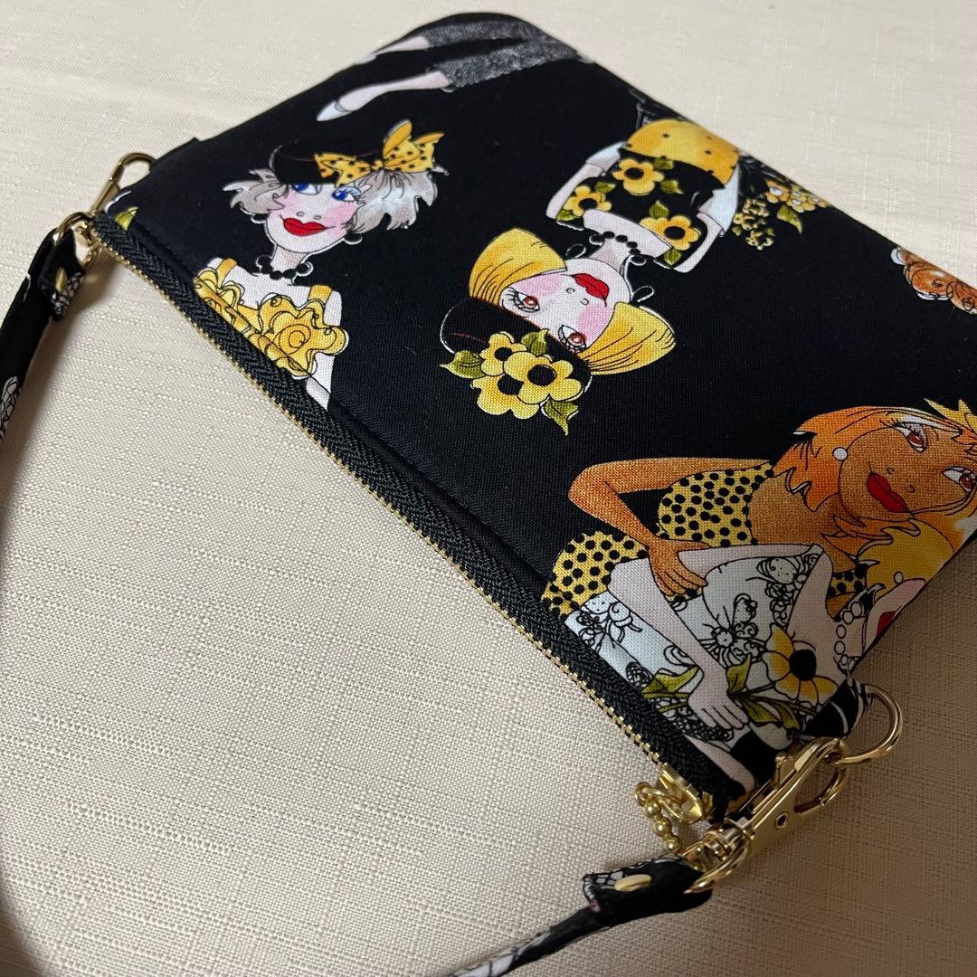 ♡Bee Happyで18㎝多目的ファスナーポーチ♡ハンドメイド