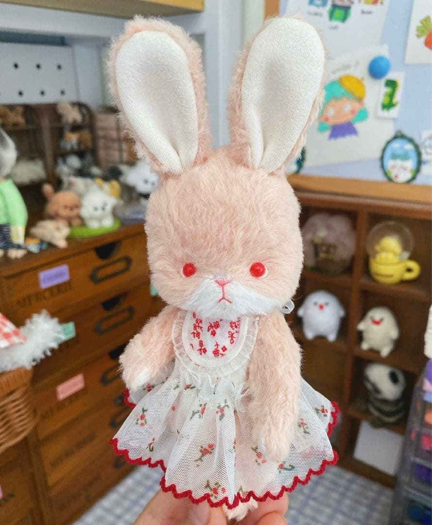 赤いお目目のベイビーバニーズ うさぎ ぬいぐるみ 海外作家様