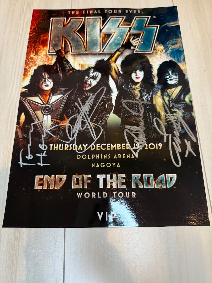 KISS 2019来日 VIPグッズ 直筆サイン 他おまけ付き！！ - メルカリ
