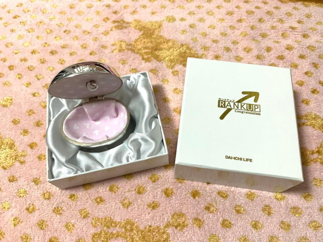 Disney ミッキーマウス 第一生命 非売品 オルゴール 小物入れ 非売品！第一生命ミッキーブロンズ像風オルゴール買取入荷いたしました