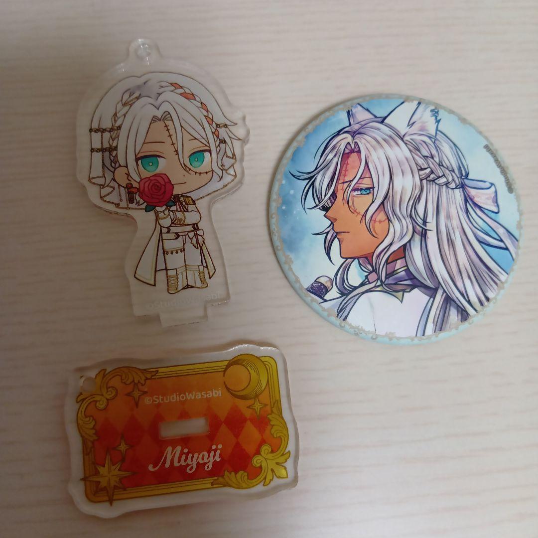 悪魔執事と黒い猫 ミニアクスタ&缶バッジセット ミヤジ - メルカリ