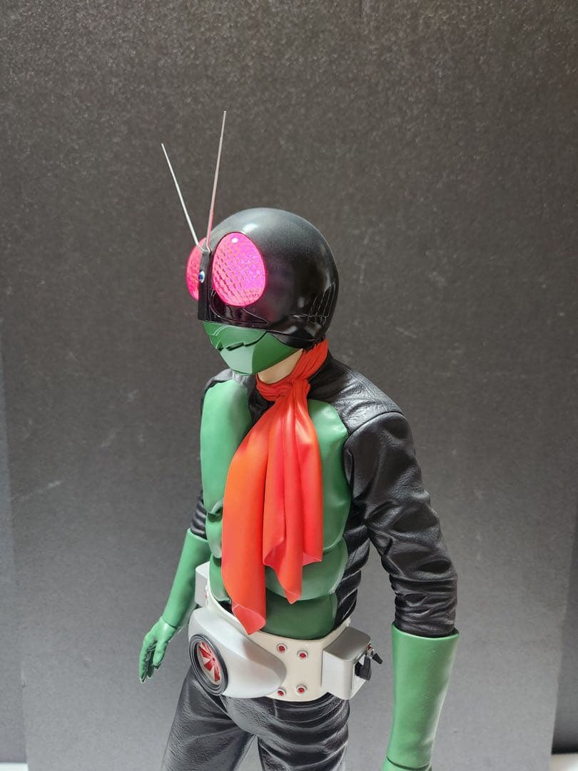 遂に出品！究極のプロ完成品No4 】電飾メガソフビ仮面ライダー1号 桜島