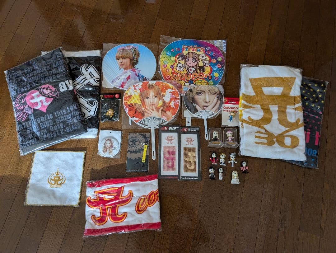 ✨️浜崎あゆみ　グッズ　まとめ売り✨️ 浜崎あゆみ ライブグッズ ツアーグッズ TA限定グッズ まとめ売り