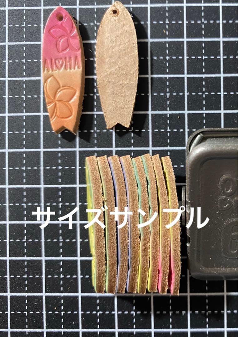 G. 夏カラー サーフボード(中) 染色 刻印 革タグ 10枚