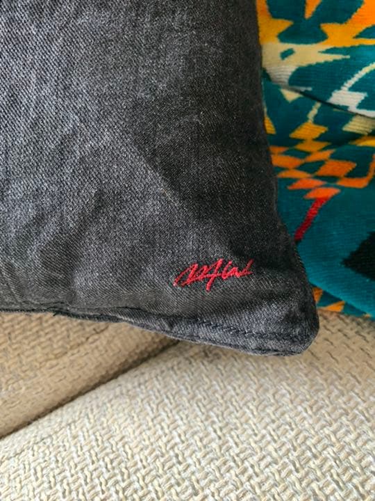 WTW 刺繍 ブラックデニム クッションカバー カリフォルニア ロン