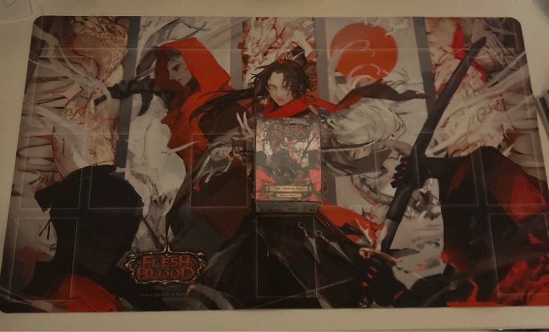 Flesh and Blood 緋色の復讐者、アイラ プレイマット スリーブ