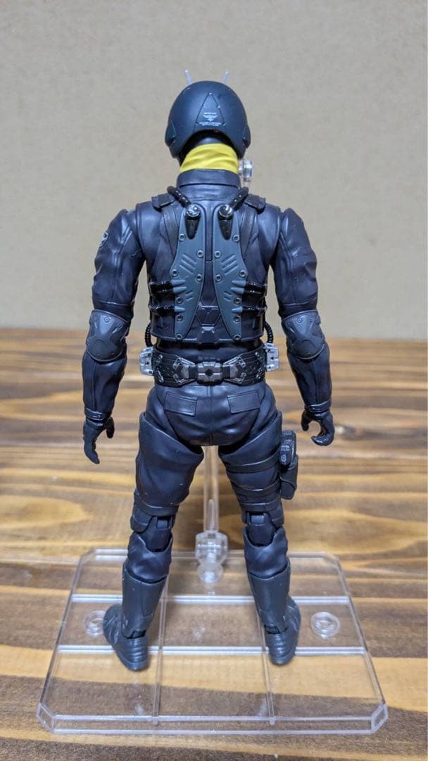 [本日限定！24時まで！]S.H.Figuarts 大量発生型相変異バッタオーグ