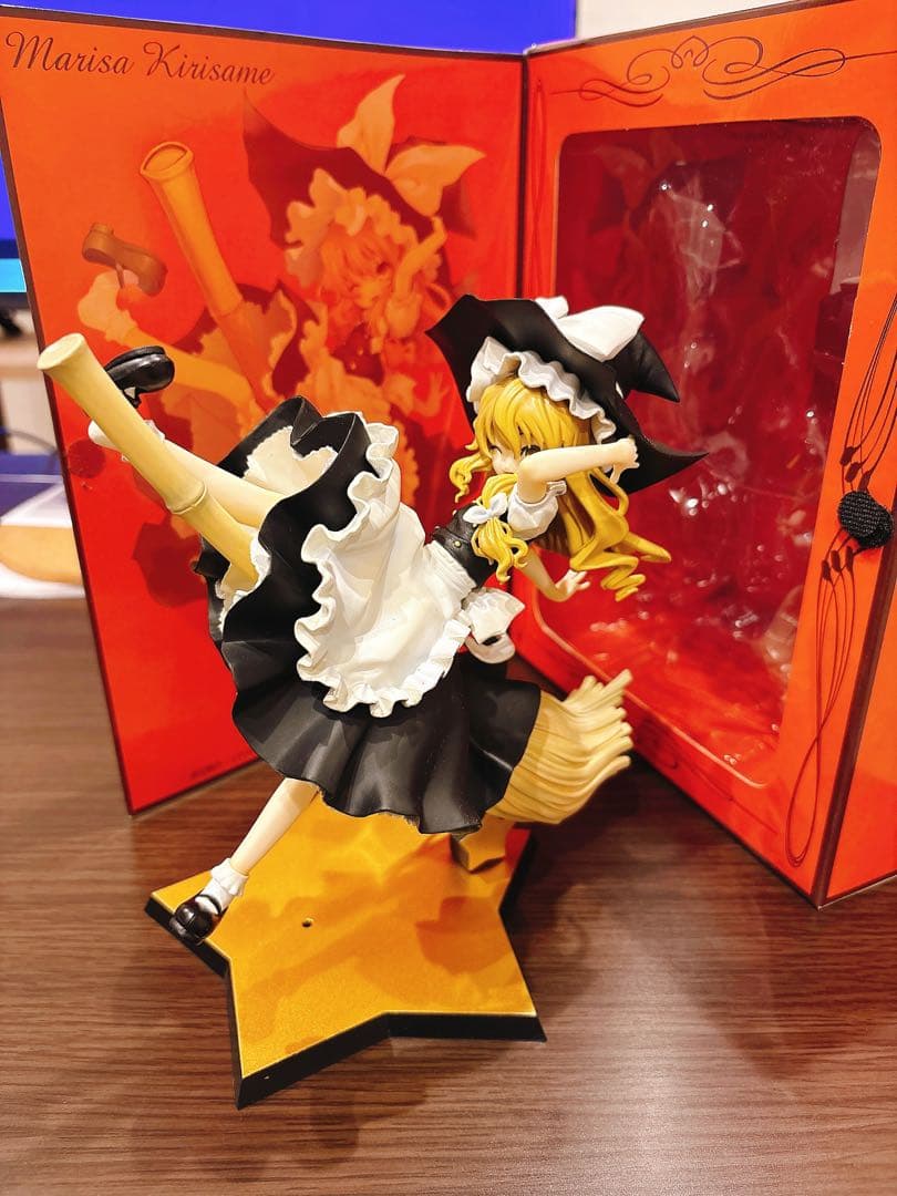 霧雨魔理沙　(KIRISAME MARISA)フィギュア Amazon.com: Sega Touhou Project Marisa Kirisame Premium Figure