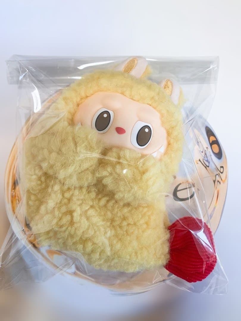 ラブブ LABUBU セット エナジー、マカロン、エビフライ他 - メルカリ