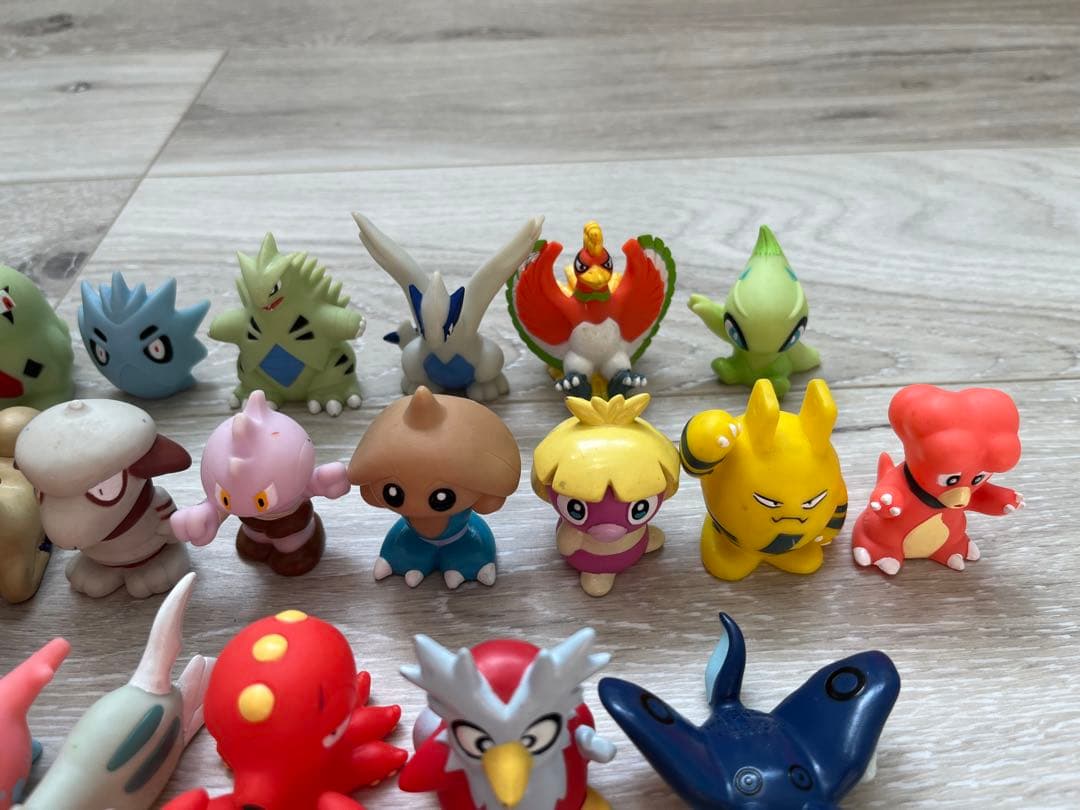 まとめ売り】ポケモンキッズ 金銀 100体 コンプリートセット ソフビ 指
