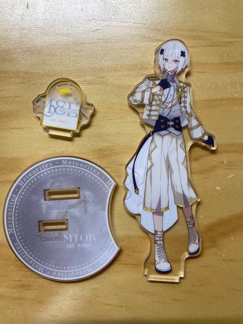 メルト・ダ・テンシ アクスタ アクリルスタンド めておら - メルカリ