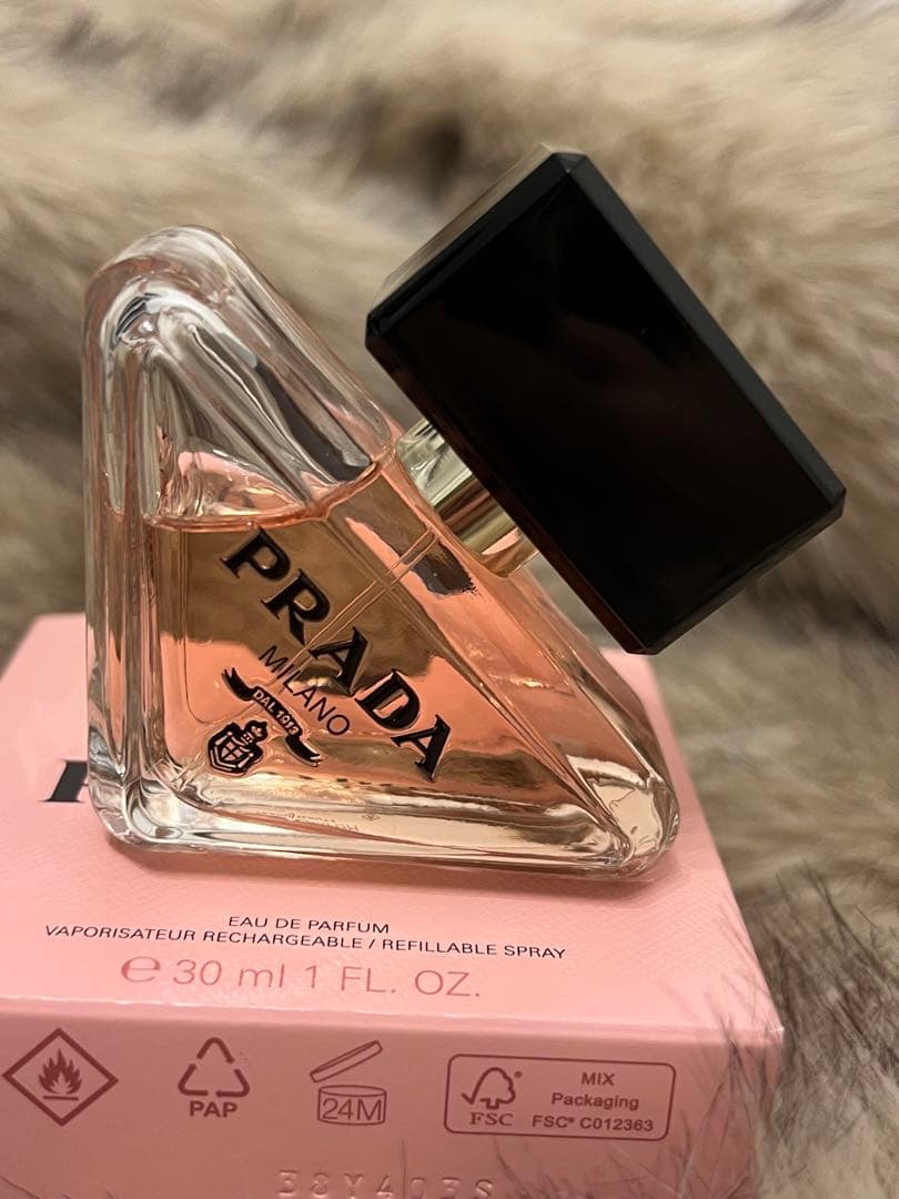 PRADA パラドックス　オードパルファム　香水 パラドックス オーデパルファム / プラダ ビューティ(香水, 香水・ヘア