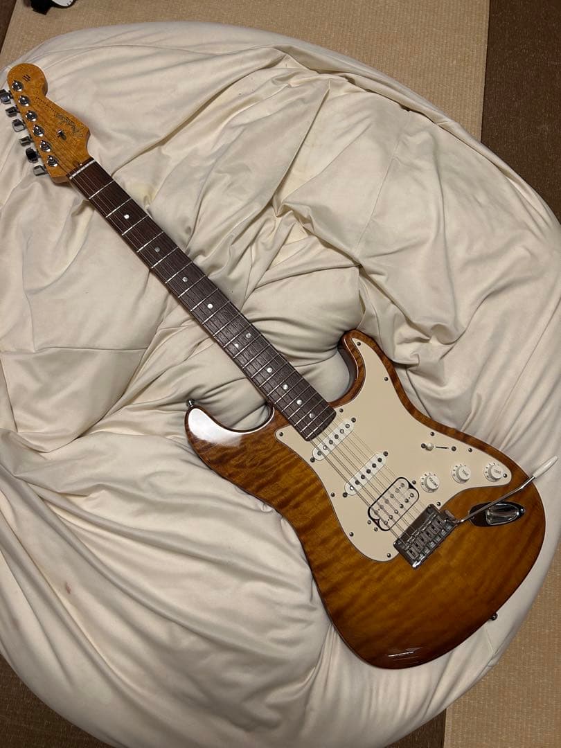激レア Fender Select 2012 hss ストラトキャスター - メルカリ