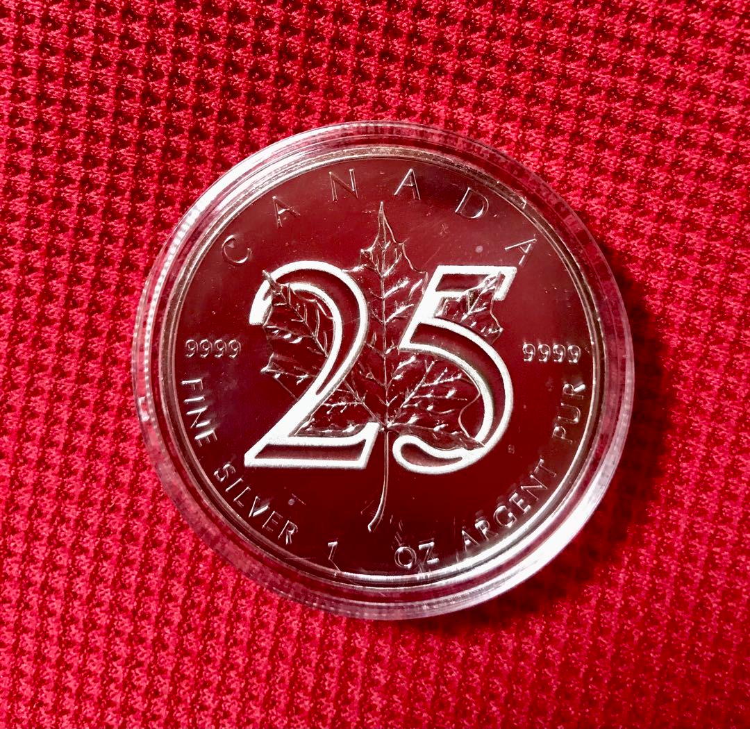 2013年 メイプルリーフ銀貨 25周年 1オンス 純銀 - メルカリ
