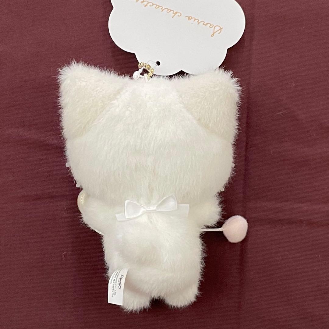 マシュマロみたいなふわふわにゃんこ マスコットホルダー しろふわ雲で