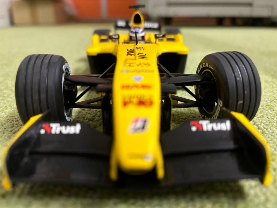 【ミニチャンプス　ジョーダン　フォード EJ14 2004年　1/18】 1/43 ミニチャンプス 400040095 ジョーダン フォード EJ14 レジェンド