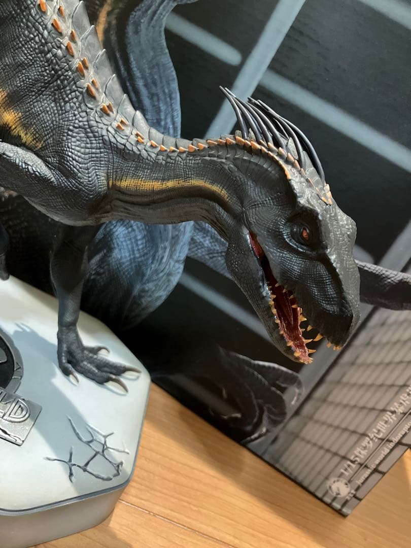 W-DRAGON インドラプトル スタチュー フィギュア ジュラシックワールド