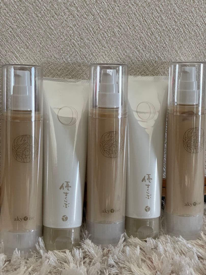 秀くりーむ　100g 3本 優すくらぶ　150g 2本 C107 〈ふるさとくりーむパン〉カープなくりーむパン カスタード3個入