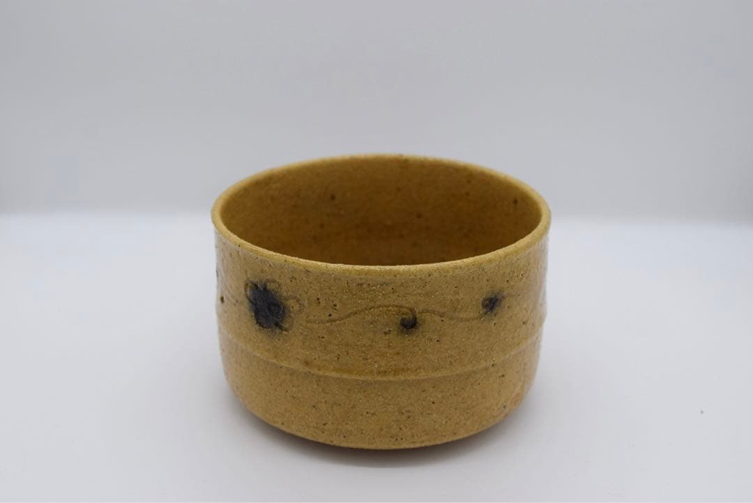 黄瀬戸茶碗 瀬戸焼 美濃焼 茶道具 古美術 茶碗 陶器 美術品 - メルカリ