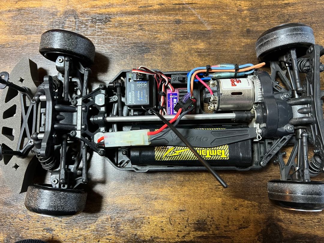 ヨコモ ドリフトパッケージ AE86 Futaba 3PRKA R203GF - メルカリ