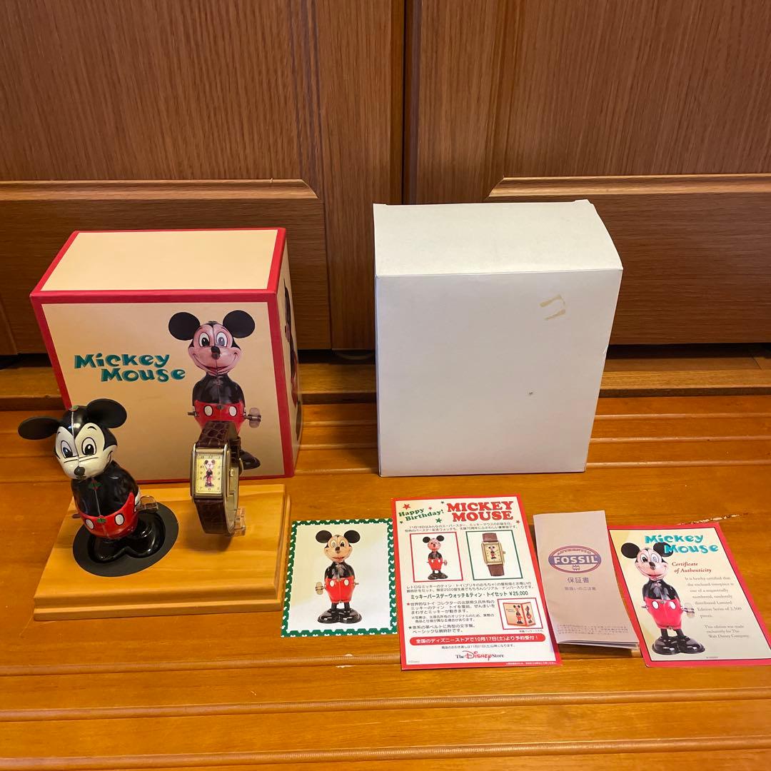 ヴィンテージ　ディズニー　ミッキー70周年バースデイ　ティントイ&腕時計セット ヴィンテージ ディズニー ミッキー70周年バースデイ ティントイ&腕時計