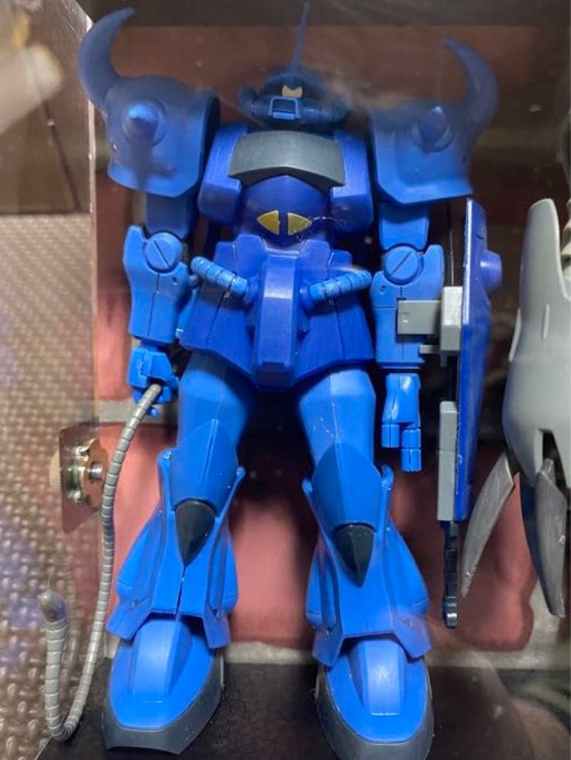 ガンプラ(HG)6体 素人の素組み 自作ケース付き