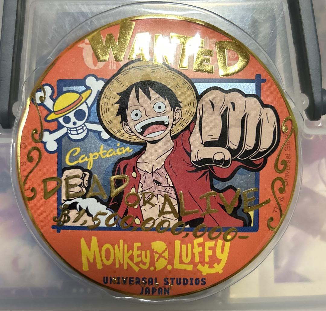 ワンピース USJ 缶バッジ ルフィ - メルカリ
