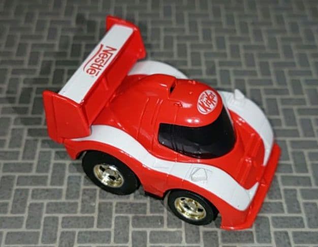 チョロQ TOYOTA TS010 Nestle キットカット - メルカリ