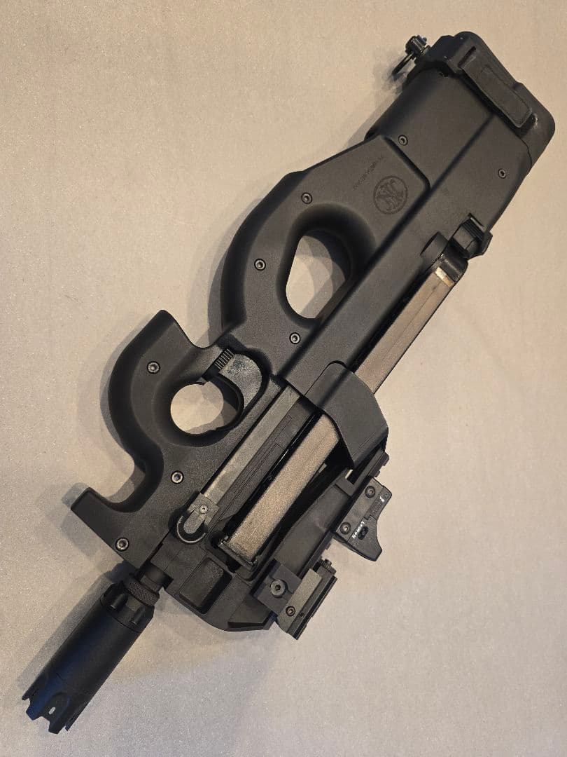 P90 GBBRカスタムガスガン hobbystorejp_we-p90-gbb-fn-tan