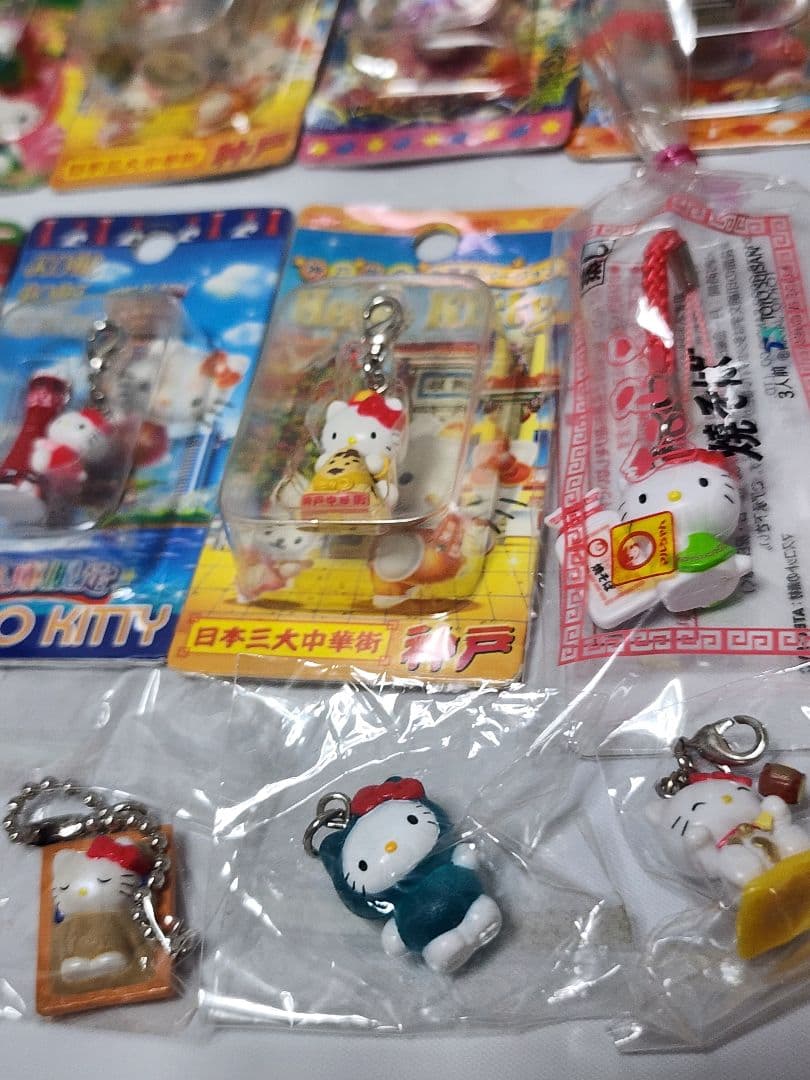ハローキティ】根付け・グッズ まとめの通販はau PAY マーケット