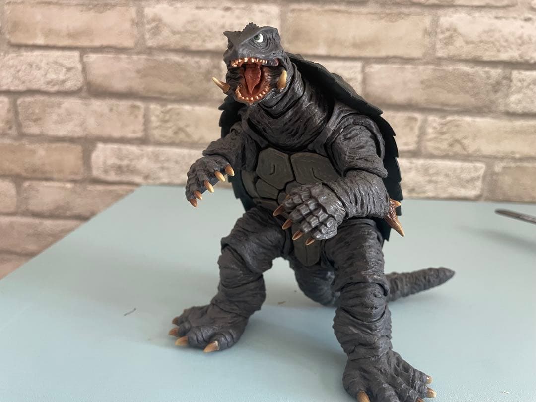 ☆早い者勝ち！短期出品！】ガメラ3(モンスターアーツ)レギオン(ツクダ