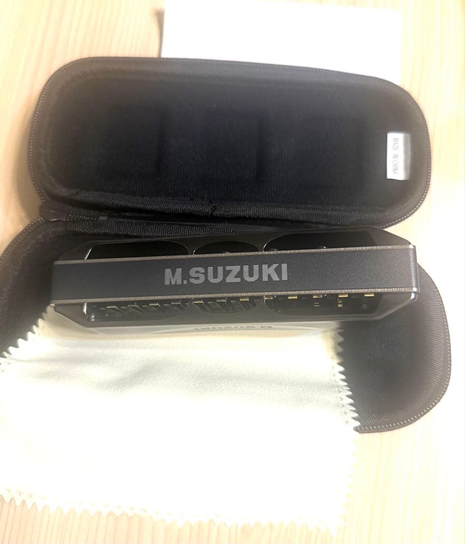 M.SUZUKI & SIRIUS バスハーモニカ　クロマチック　12穴 スズキ（SUZUKI） バスクロマチックハーモニカ 12穴 シリウス バス