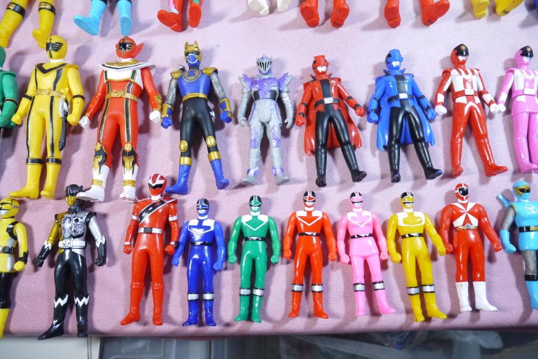 スーパー戦隊シリーズ ソフビヒーロー ミニソフビ 76体セット - メルカリ