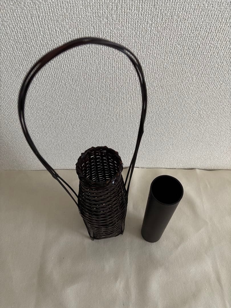新品】竹編み 手付花籠 高さ46cm（本体28cm）茶道具 華道 花器 漆調