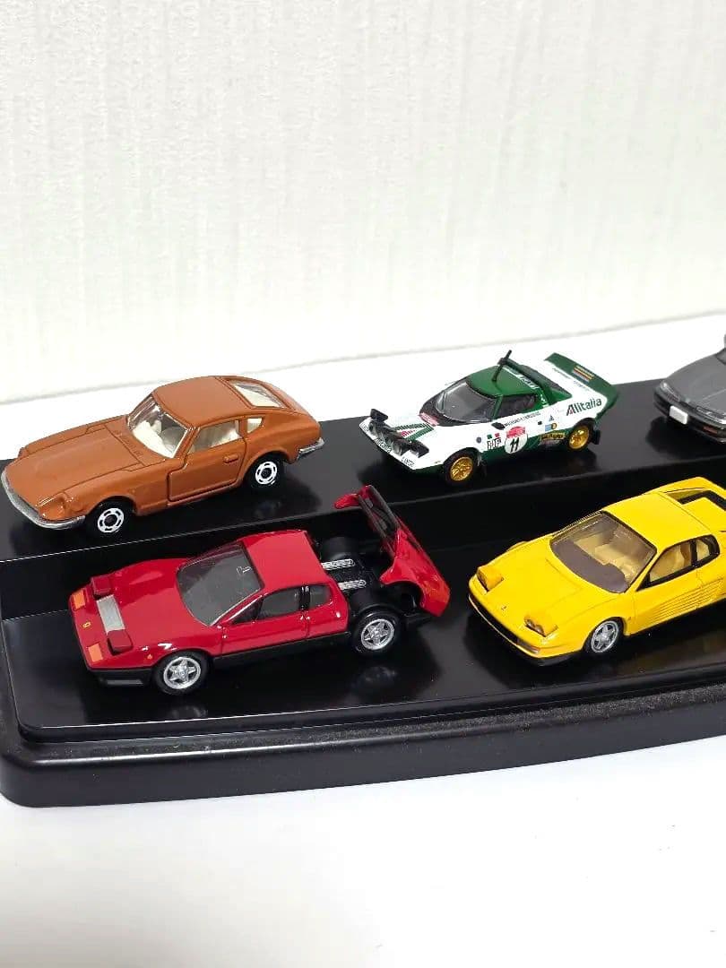 ミニカーセット ８台　トミカ トミカギフトセット 商品ラインナップ｜トミカ(ミニカー)｜おもちゃの