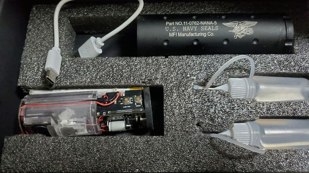 スモークサイレンサー トレーサー ハイダー ショートカスタム スモーキーウルフ VOISKY スモーキーウルフ小型化と外部スイッチを付ける！ | amenyan001
