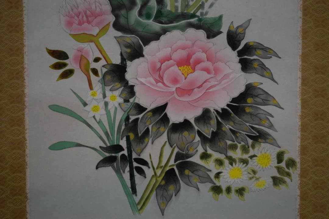 真作/横山香秋/四季草花図/桐共箱付/布袋屋掛軸HF-69 - メルカリ