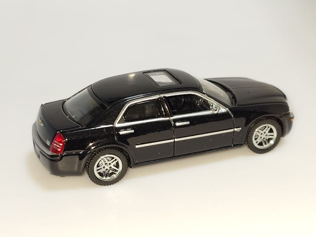 ノレブ クライスラー 300C 1/64 ミニカー ブラック - メルカリ