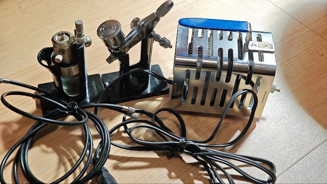 クレオス Mr.リニアコンプレッサー プチコン エアーブラシセット Amazon.co.jp: Mr.リニアコンプレッサー プチコン/エアブラシセット