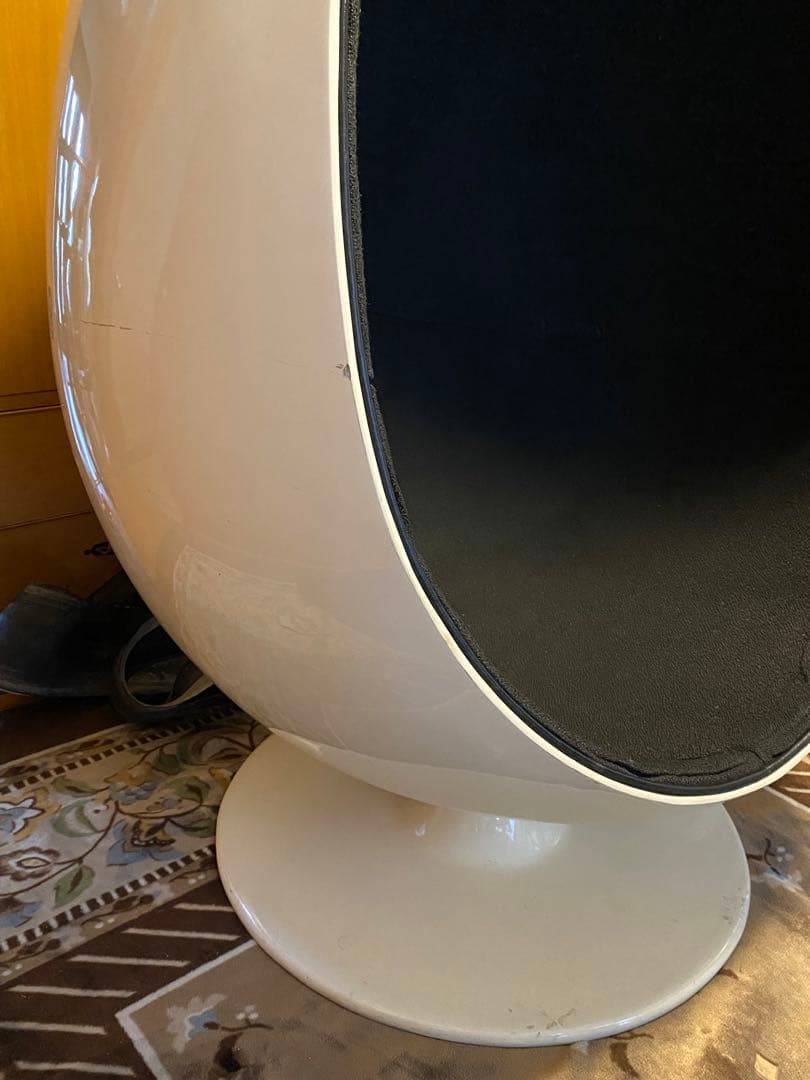 エッグ ボール チェア レトロフューチャー 家具 インテリア スペースエイジ
