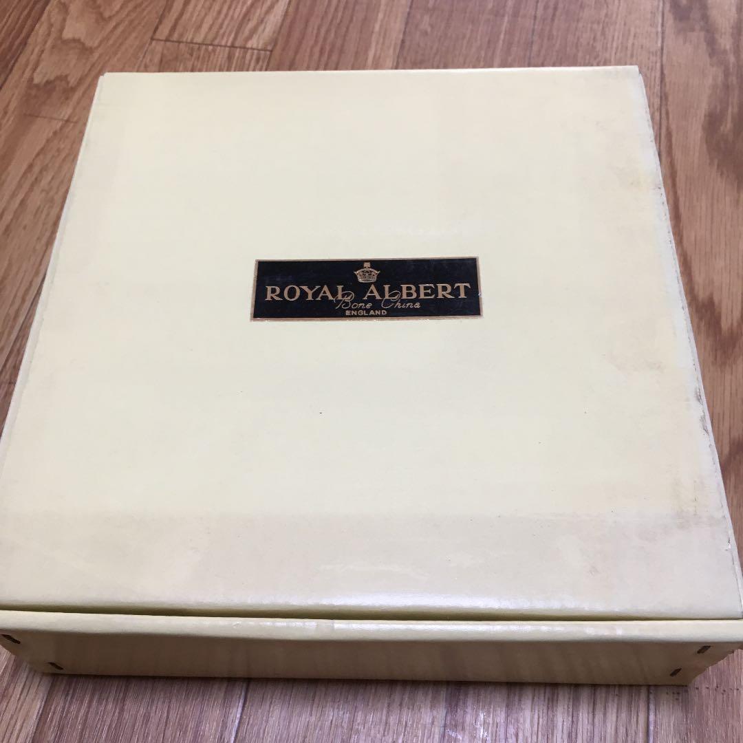 1076 ROYAL ALBERT ロイアル アルバート 24cm サラダボール