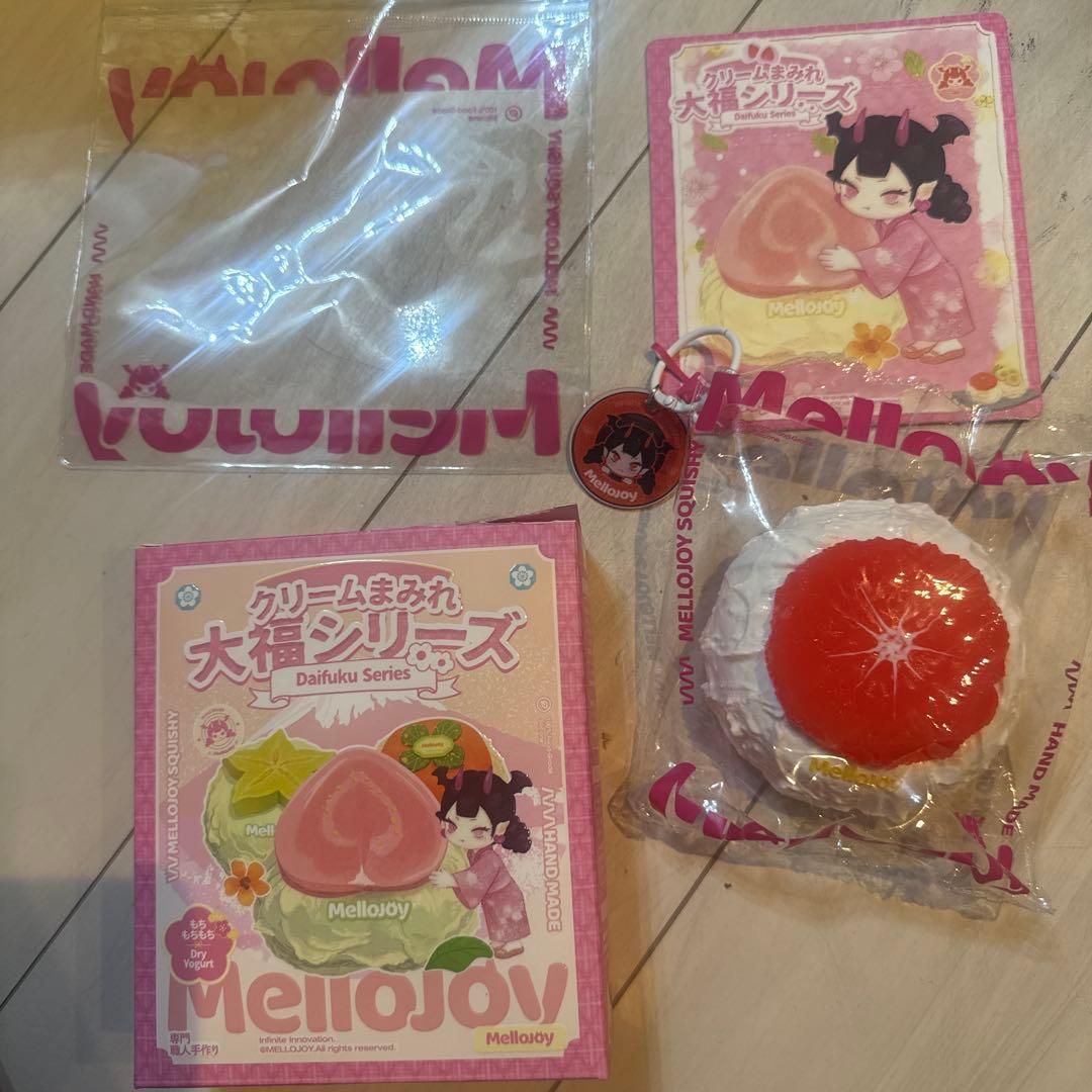 メロジョイスクイーズ クリームまみれ 大福シリーズ グレープフルーツ