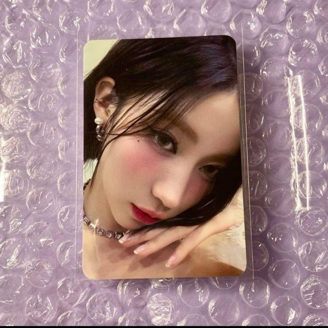 BabyMonster アサ 1周年Photobook YG 特典 トレカ - メルカリ