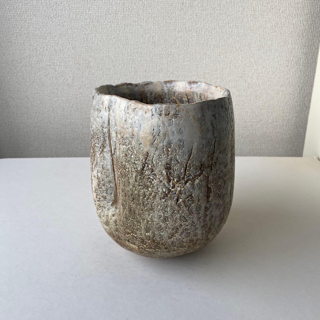大江幸彦 花瓶 白釉薬 共箱 - メルカリ