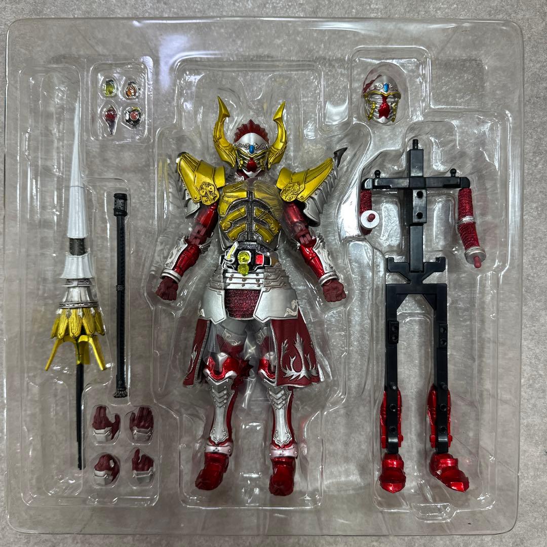 ★美品★ S.I.C. 仮面ライダーバロン バナナアームズ Amazon.co.jp: S.I.C. 仮面ライダーバロン バナナアームズ『仮面