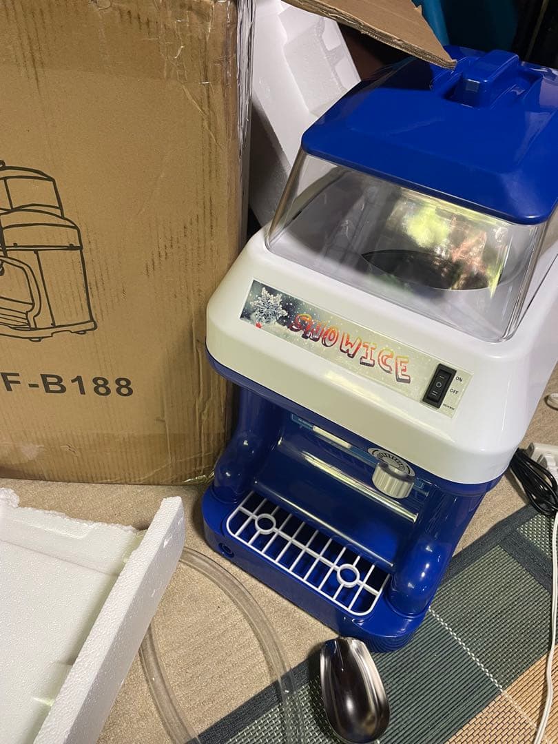未使用　業務用　かき氷機　ICE SLICER Amazon.co.jp: キューブアイススライサー 業務用かき氷機 CR-SIS